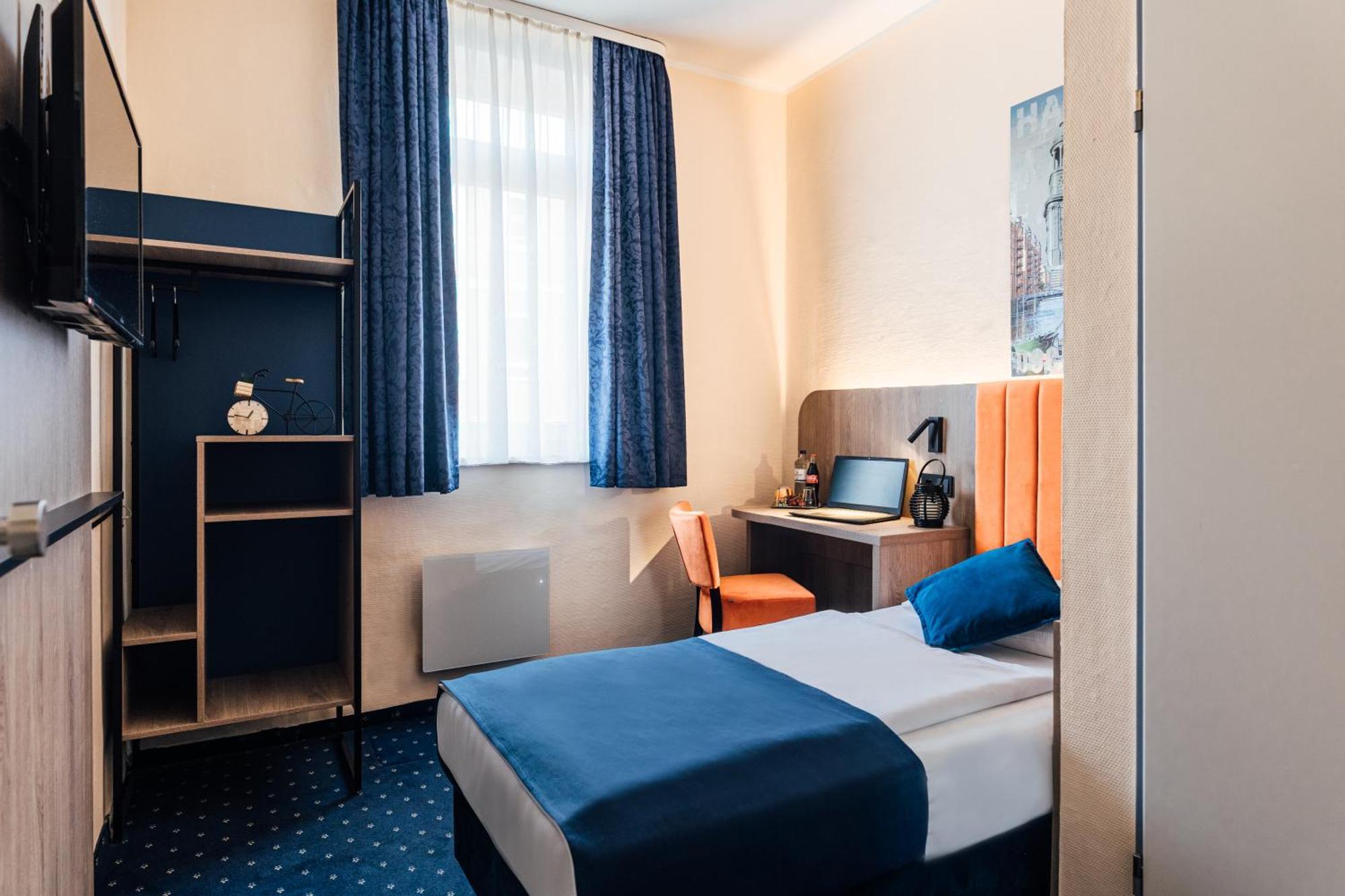 Single Room,1661113521:JPEG